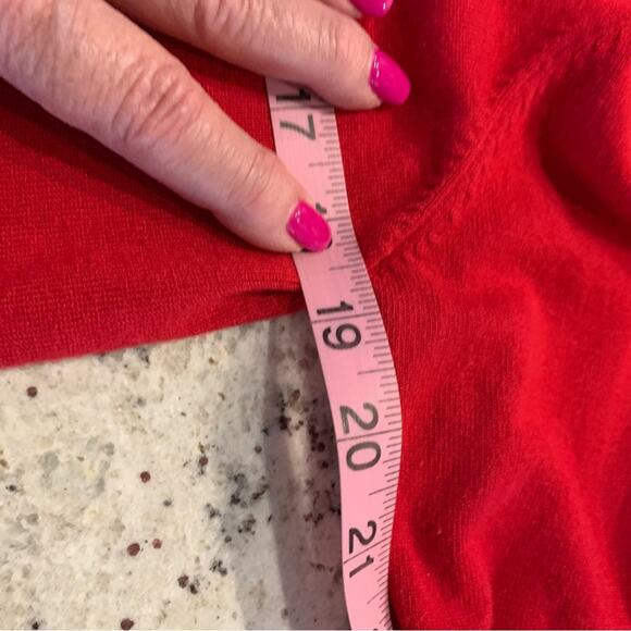 Kathy Ireland Ruby red sweater Three-quarter length sleeves size large - Picture 8 of 9